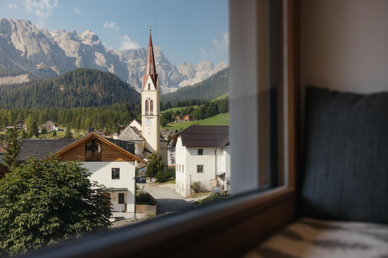 Berghotel Sanvi San Martino in Badia Eksteriør billede